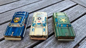 3 kleine Amerikaanse ijzeren auto's uit de jaren 50 gemaakt  beschikbaar voor biedingen