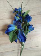 Fleurs bleues en soie en branche pr customiser vos créations, Comme neuf, Intérieur, Enlèvement ou Envoi