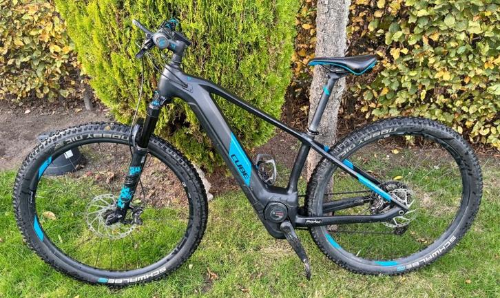 Velo VTT Electrique Cube, Fietsen en Brommers, Fietsen | Mountainbikes en ATB, Gebruikt, Heren, Overige merken, Hardtail, Ophalen