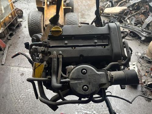 Motor van een Opel Corsa, Auto-onderdelen, Motor en Toebehoren, Opel, Gebruikt, 3 maanden garantie, Ophalen of Verzenden