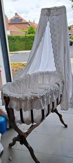 Vintage babybed in hout, Ophalen, Zo goed als nieuw