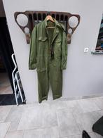 Salopette kaki, Enlèvement