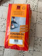 2 zakken -  Compaktuna Egalise-EN 0,5-10mm 20kg, Doe-het-zelf en Bouw, Ophalen, Zo goed als nieuw