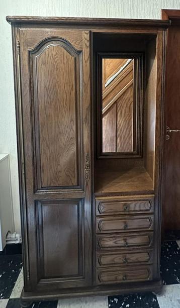 Gangkast Donkere Eik beschikbaar voor biedingen