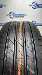 2x Bridgestone Alenza 001 Enliten (DEMO) 235/60 R18 103H 235, Auto-onderdelen, Banden en Velgen, 18 inch, Gebruikt, Ophalen of Verzenden