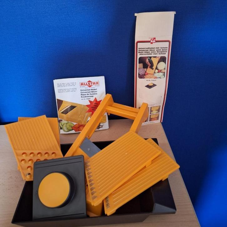 Mandoline Allstar er ses accessoires, années 70, Antiquités & Art, Antiquités | Ustensiles de cuisine, Envoi