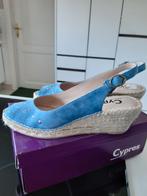 Suède slingbacks merk Cypres mt 41, Ophalen of Verzenden, Zo goed als nieuw