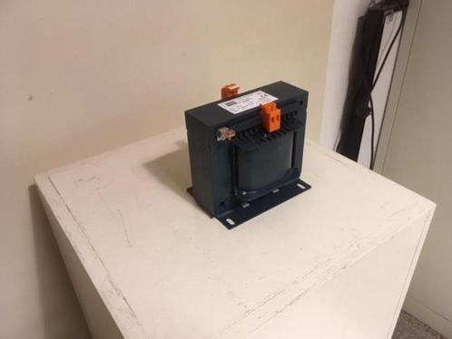 423. Veiligheidstrafo 230V 24V 630VA, Hobby en Vrije tijd, Elektronica-componenten, Nieuw, Ophalen of Verzenden