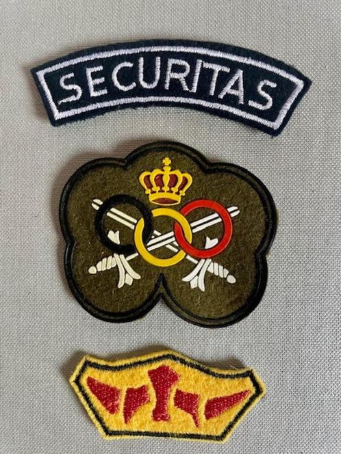 A vendre : set de badges ABL, Collections, Objets militaires | Général, Autres, Enlèvement ou Envoi