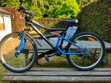 Jeugdfiets beschikbaar voor biedingen
