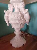 Decoratieve tafellamp uit Italië; ltd.ed., wit porselein, Autres matériaux, Enlèvement, Utilisé, 50 à 75 cm