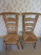 Oude kerkstoelen., Ophalen