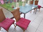 Tafel glas blad, 4 stoelen riet., Tuin en Terras, Tuinmeubel-accessoires, Ophalen