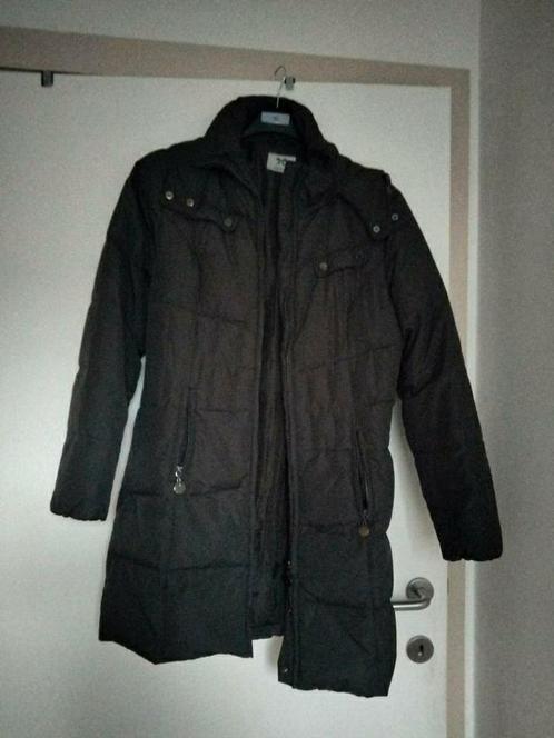 Bruine damesjas met dons yessica M, Kleding | Dames, Jassen | Winter, Gedragen, Maat 38/40 (M), Bruin, Ophalen