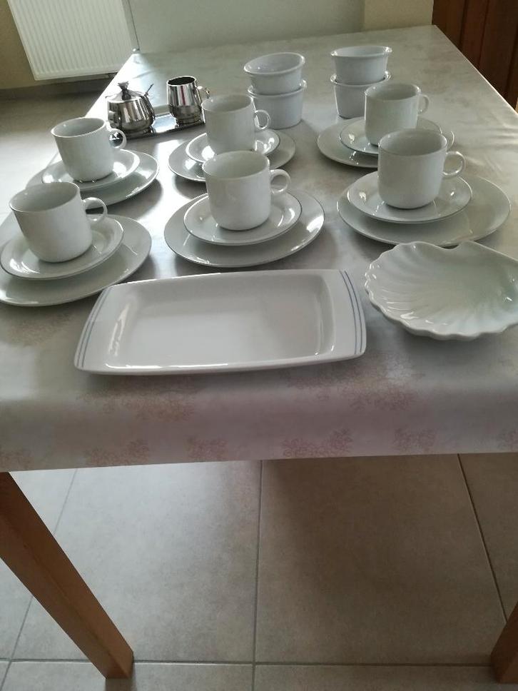 ontbijtset, tassen, poubelle de table, Huis en Inrichting, Keuken | Servies, Nieuw, Compleet servies, Overige stijlen, Porselein