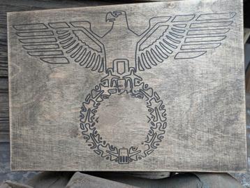 adelaar hout., Verzamelen, Militaria | Tweede Wereldoorlog, Verzenden
