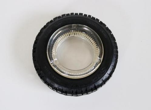 Tire asbak Solidor banden / Vintage cendrier automobilia, Verzamelen, Merken en Reclamevoorwerpen, Gebruikt, Gebruiksvoorwerp