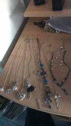 Lange ketting met hangertje halsketting, Handtassen en Accessoires, Kettingen, Ophalen of Verzenden, Zo goed als nieuw