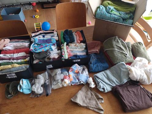 Babykleding maat 50 en 56 slaapzakken etc, Kinderen en Baby's, Babykleding | Baby-kledingpakketten, Zo goed als nieuw, Maat 50