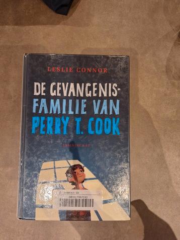 Leslie Connor - De gevangenisfamilie van Perry T. Cook beschikbaar voor biedingen