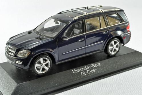 1/43 Mercedes GL 2005 X164 - Minichamps, Hobby & Loisirs créatifs, Voitures miniatures | 1:43, Comme neuf, Voiture, MiniChamps