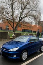 PEUGEOT 206 cc 1.6 ESSENCE 140.000km ANNEE 2005 250€, Auto's, Particulier, Te koop, Benzine