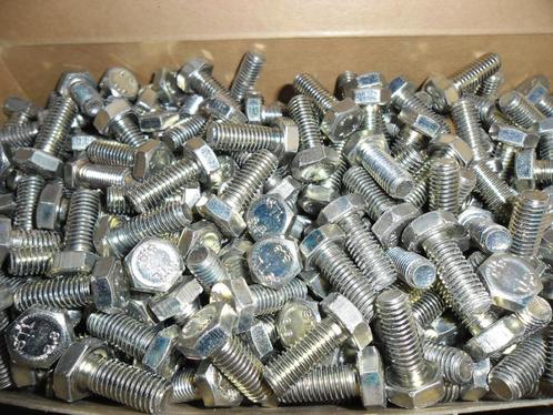 Bakstenen, houten buizen, schroeven, moeren, Doe-het-zelf en Bouw, IJzerwaren en Bevestigingsmiddelen, Nieuw, Schroeven, Inox