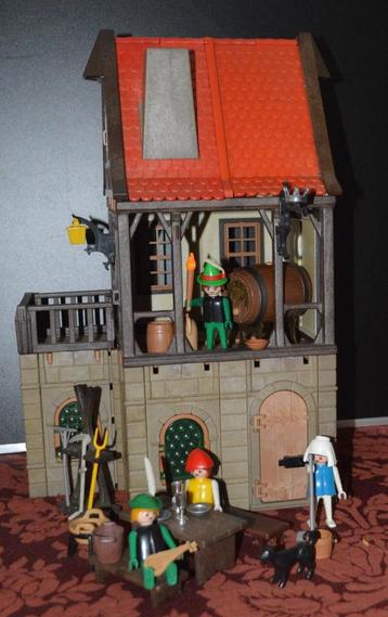 Maison médiévale Playmobil disponible aux enchères