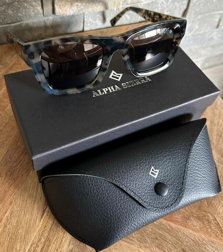 ZONNEBRIL TANK ALPHA SIERRA TWV179€! 💯%NIEUW!, Handtassen en Accessoires, Zonnebrillen en Brillen | Heren, Nieuw, Zonnebril, Ophalen of Verzenden