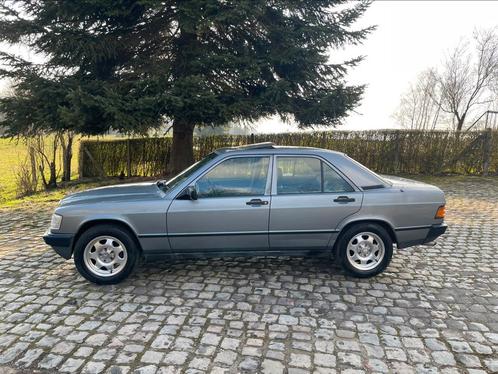 Mercedes 190 2.5D Oldtimer Automod 1988 Toe Ja Ctok, Auto's, Oldtimers, Bedrijf, ABS, Alarm, Boordcomputer, Centrale vergrendeling