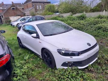 Volkswagen Scirocco 1.4 benzine, Verlaagd + keuring tot 2026, Auto's, Volkswagen, 4 cilinders, Wit, Handgeschakeld, 1400 cc