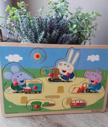 Setje van 2 mooie houten puzzels Peppa Pig & ABC puzzel beschikbaar voor biedingen
