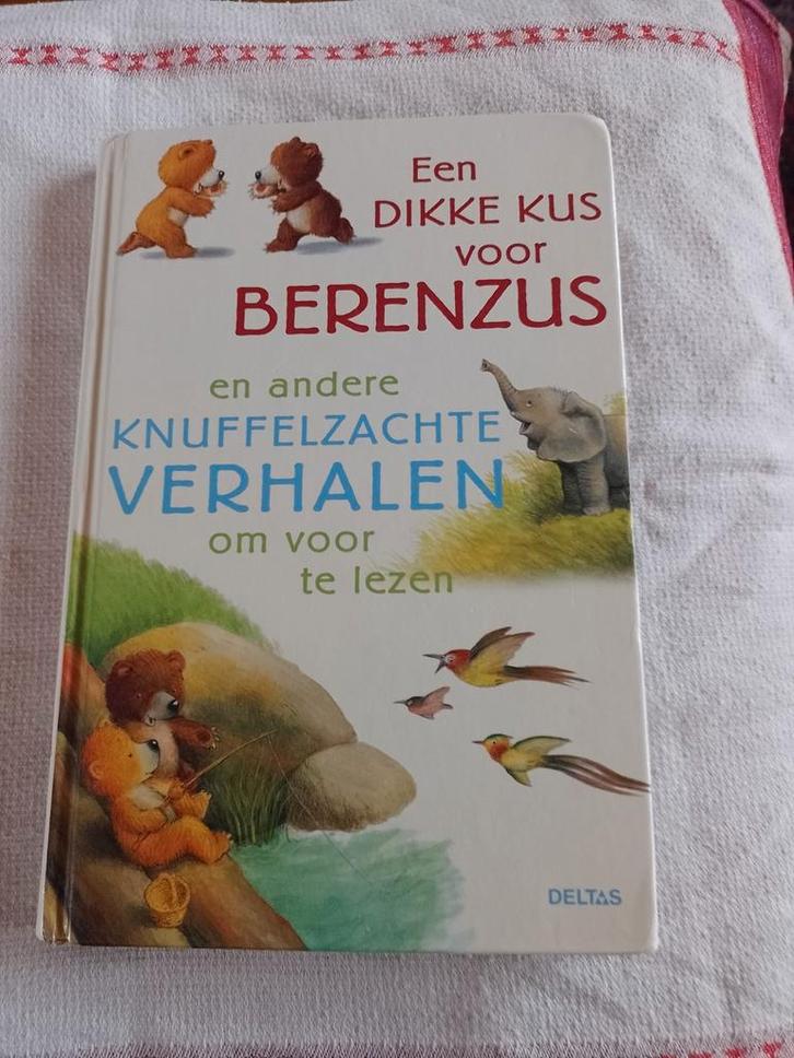 Een dikke kus voor berenzus, Boeken, Prentenboeken en Plaatjesalbums, Gelezen, Ophalen of Verzenden