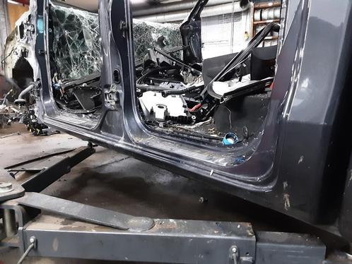 DORPEL LINKS Ford Ranger (01-2015/-), Auto-onderdelen, Overige Auto-onderdelen, Ford, Gebruikt