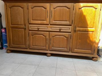eiken dressoir  beschikbaar voor biedingen