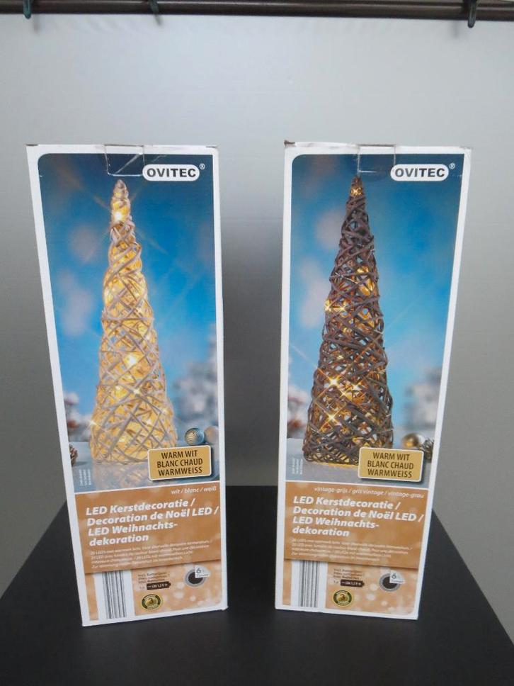 Kerstboom met LED licht en timer  , Diversen, Kerst, Zo goed als nieuw, Ophalen