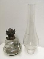 Ancienne lampe à pétrole en verre, Antiquités & Art, Antiquités | Éclairage, Enlèvement