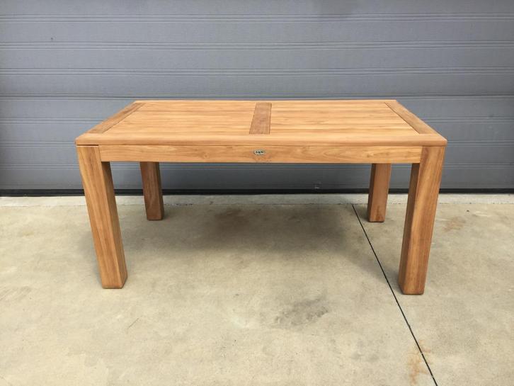 (153) Meerdere verschillende massieve tuintafels in teakhout, Tuin en Terras, Tuintafels, Nieuw, Vierkant, Teakhout, Ophalen