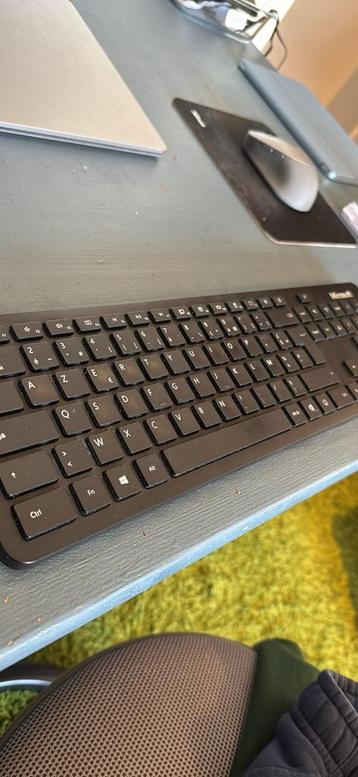 Clavier bluetooth, Enlèvement, Comme neuf