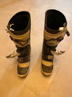 Cross botten, Motoren, Ophalen