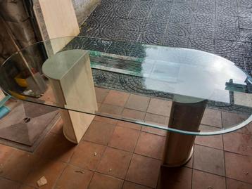 Plateau en verre ovale pour table à manger 180 x 90 disponible aux enchères