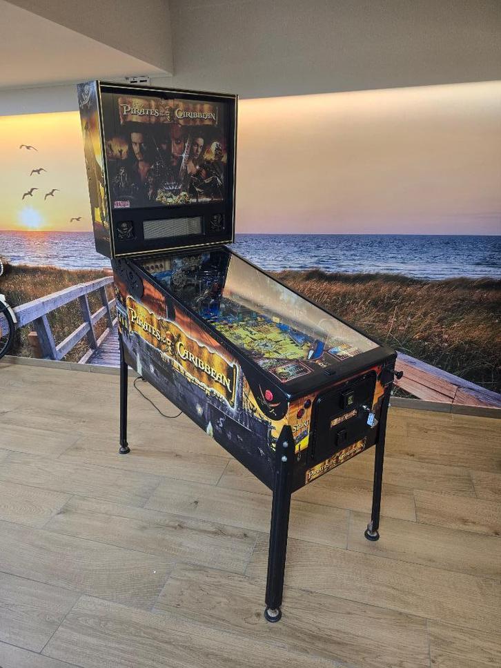 flipper Pirates of the carabian STERN Disney, Verzamelen, Automaten | Flipperkasten, Zo goed als nieuw, Dot-matrix, Flipperkast
