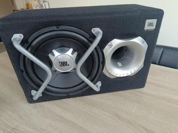 JBL GT5-1204BR autoradio subwooferkast beschikbaar voor biedingen