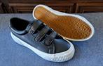 Sneakers, Ophalen of Verzenden, Zo goed als nieuw, Sneakers