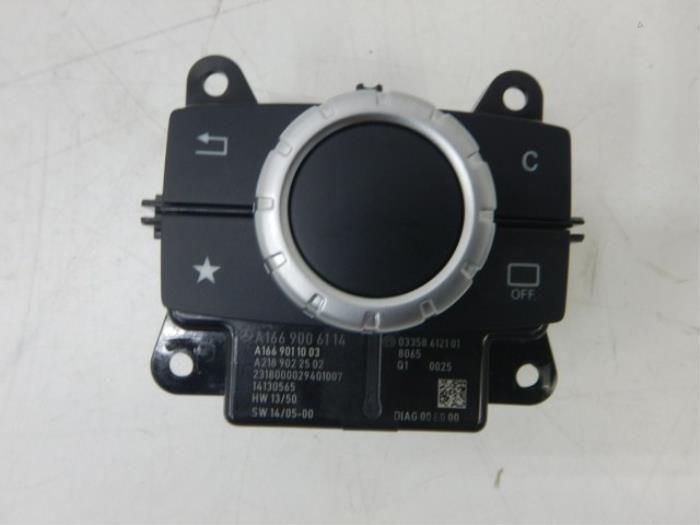 Navigatie bedienings paneel Mercedes G-Klasse (22745291), Autos : Pièces & Accessoires, Tableau de bord & Interrupteurs, Utilisé