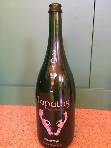 collectorsitem grote fles Lupulus, Enlèvement ou Envoi, Comme neuf, Bouteille(s)