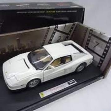 FERRARI Testarossa White MIAMI VICE 1/18 H.W. ELITE Neuve +B beschikbaar voor biedingen