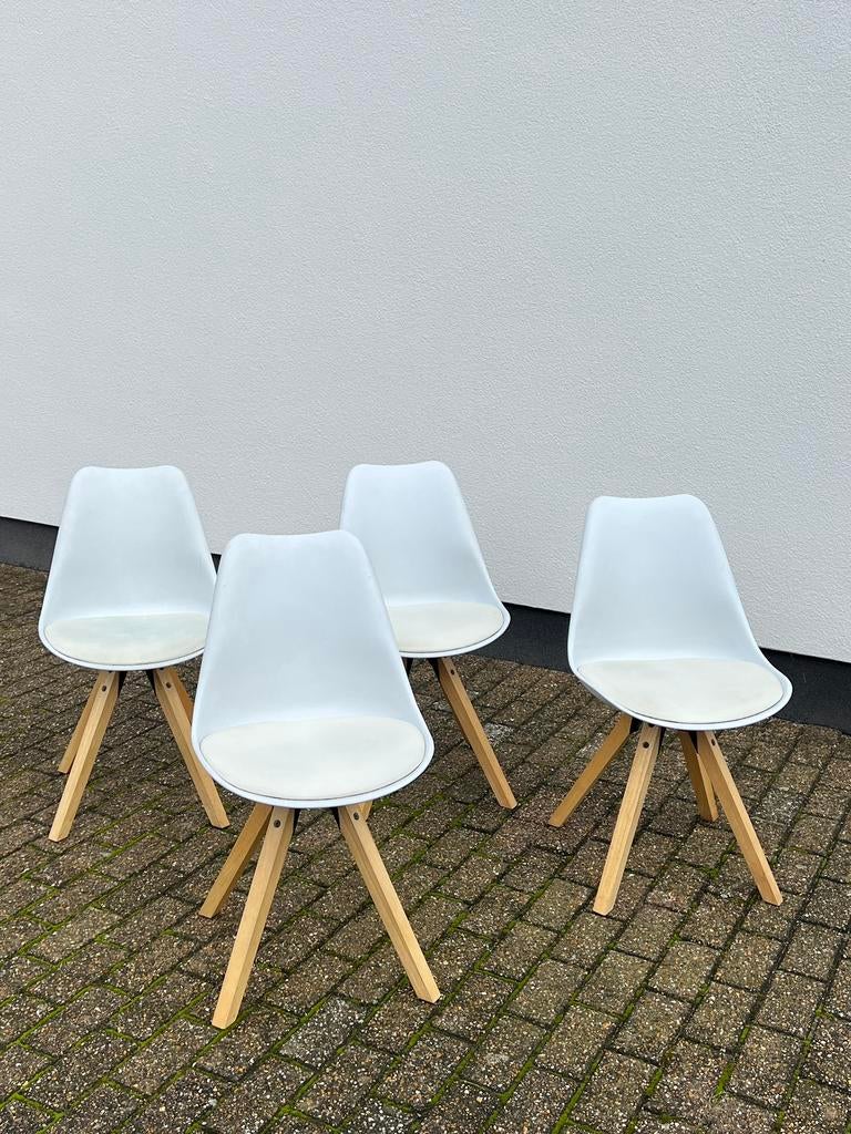 Ensemble de 4 chaises de poste de pilotage, Enlèvement