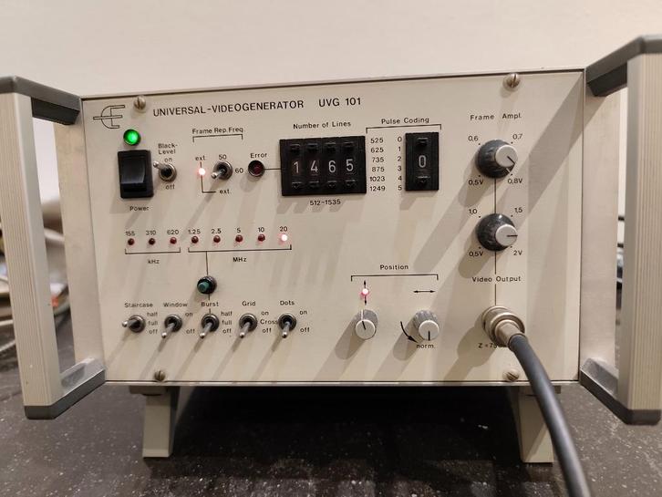 universele videogenerator, Hobby en Vrije tijd, Elektronica-componenten, Zo goed als nieuw, Ophalen