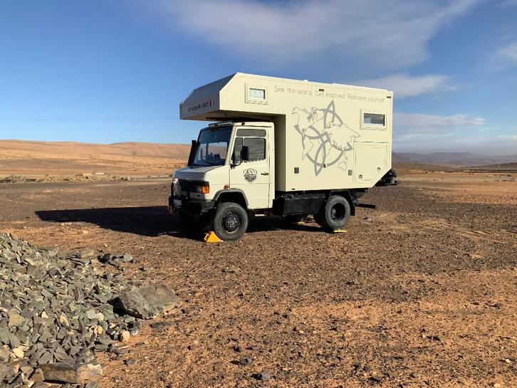 Camion d’expédition Mercedes T2 814D 4X4, Caravanes & Camping, Camping-cars, Particulier, jusqu'à 4, Modèle Bus ou Fourgon aménagé